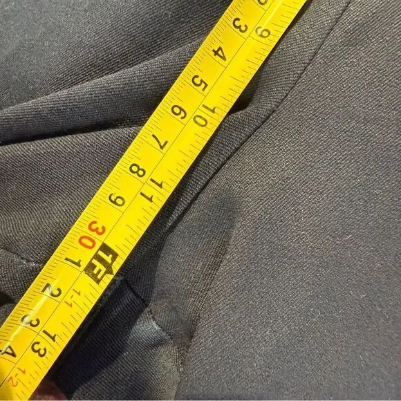 St.‎ John Elegant Black Women's Pants Sz 10 - Picture 6 of 7